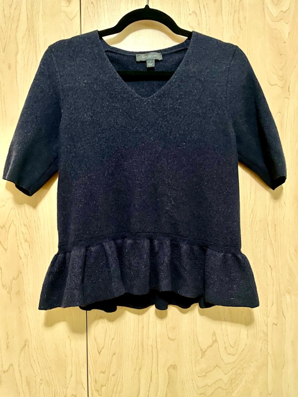 Ann Taylor Black Textured Wool Knit V-Neck Top with Ruffle